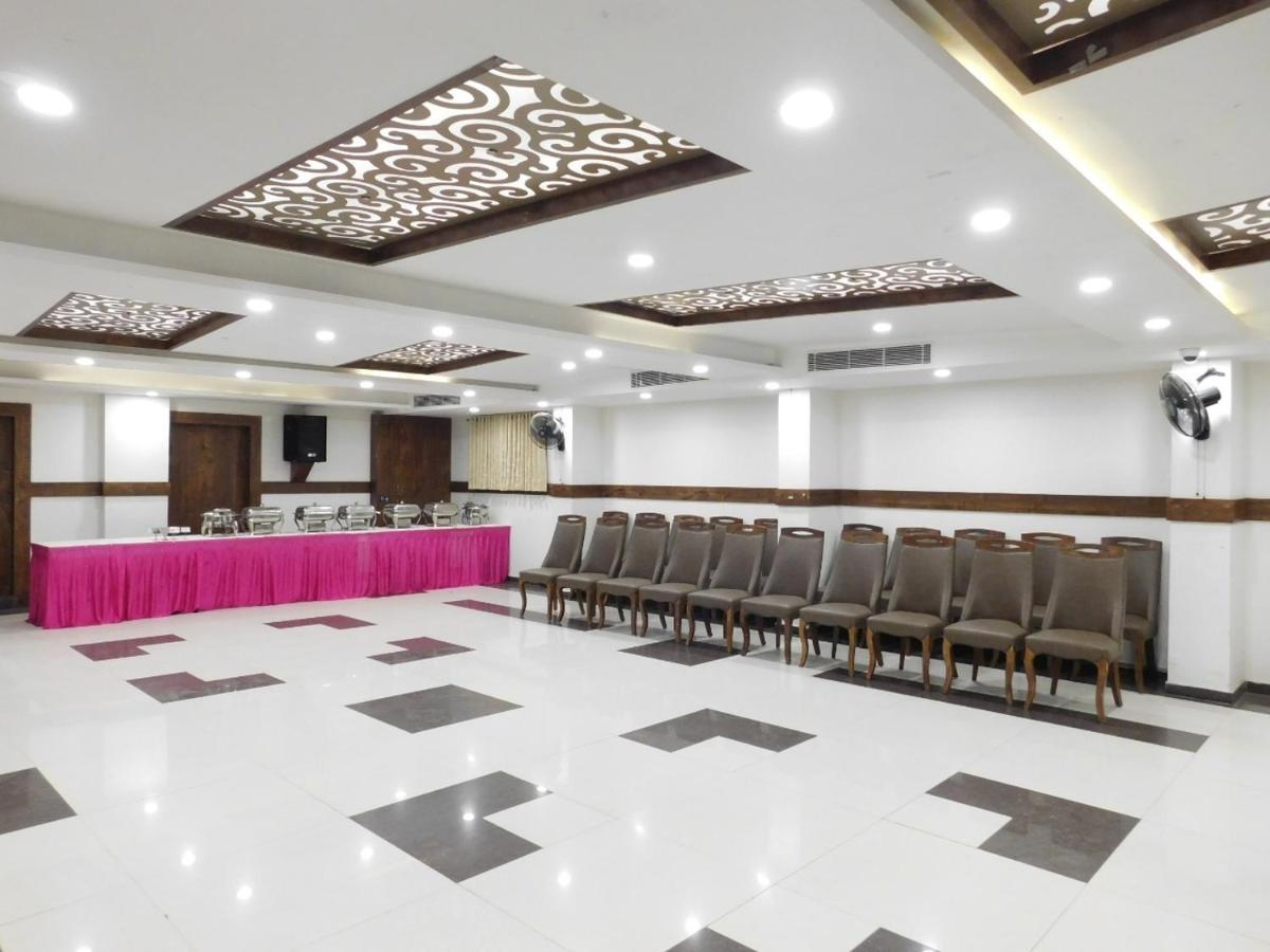 Hotel Shiva Club And Resort Mundra 外观 照片